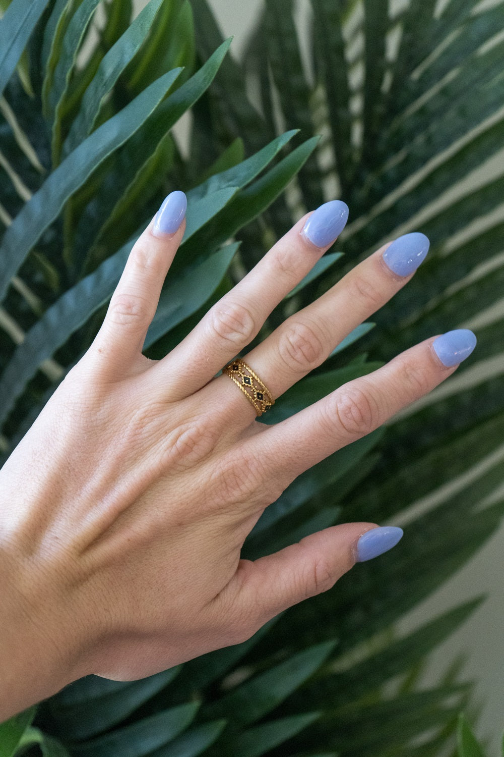 Gold & Black Accent Ring-Duh Dana